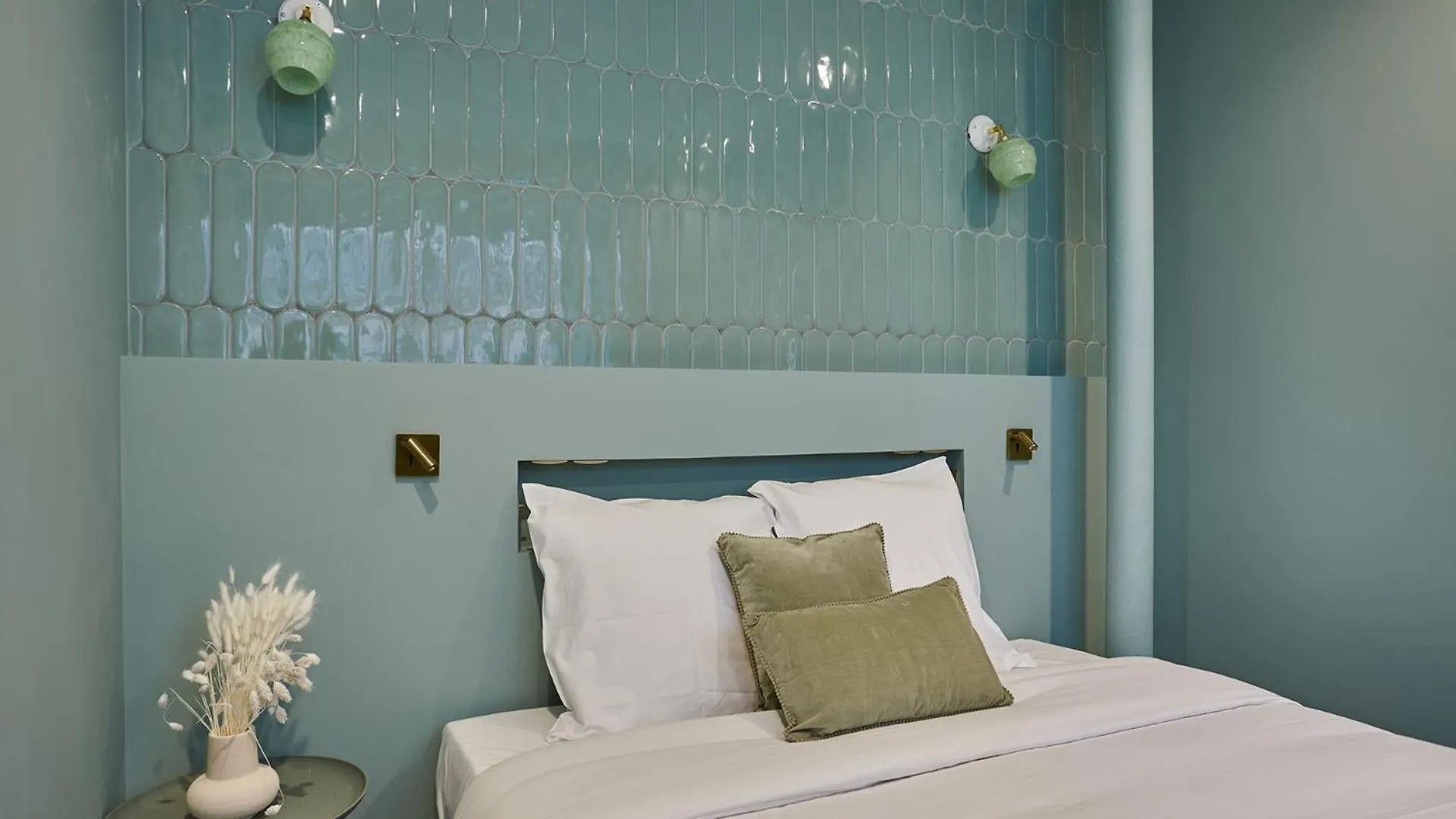 Apartment Center Of Paris By Studio Prestige